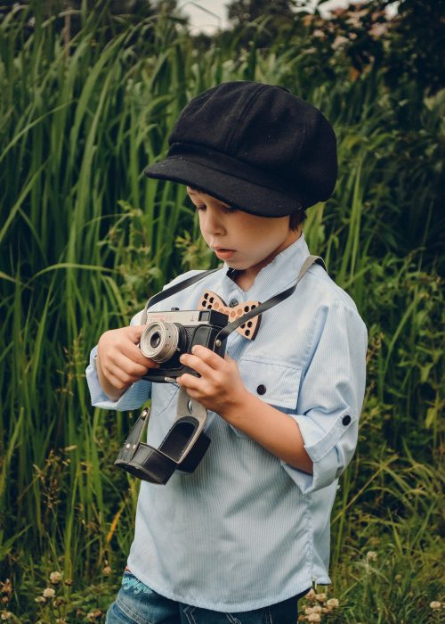 boy-gac47a6d45_1920